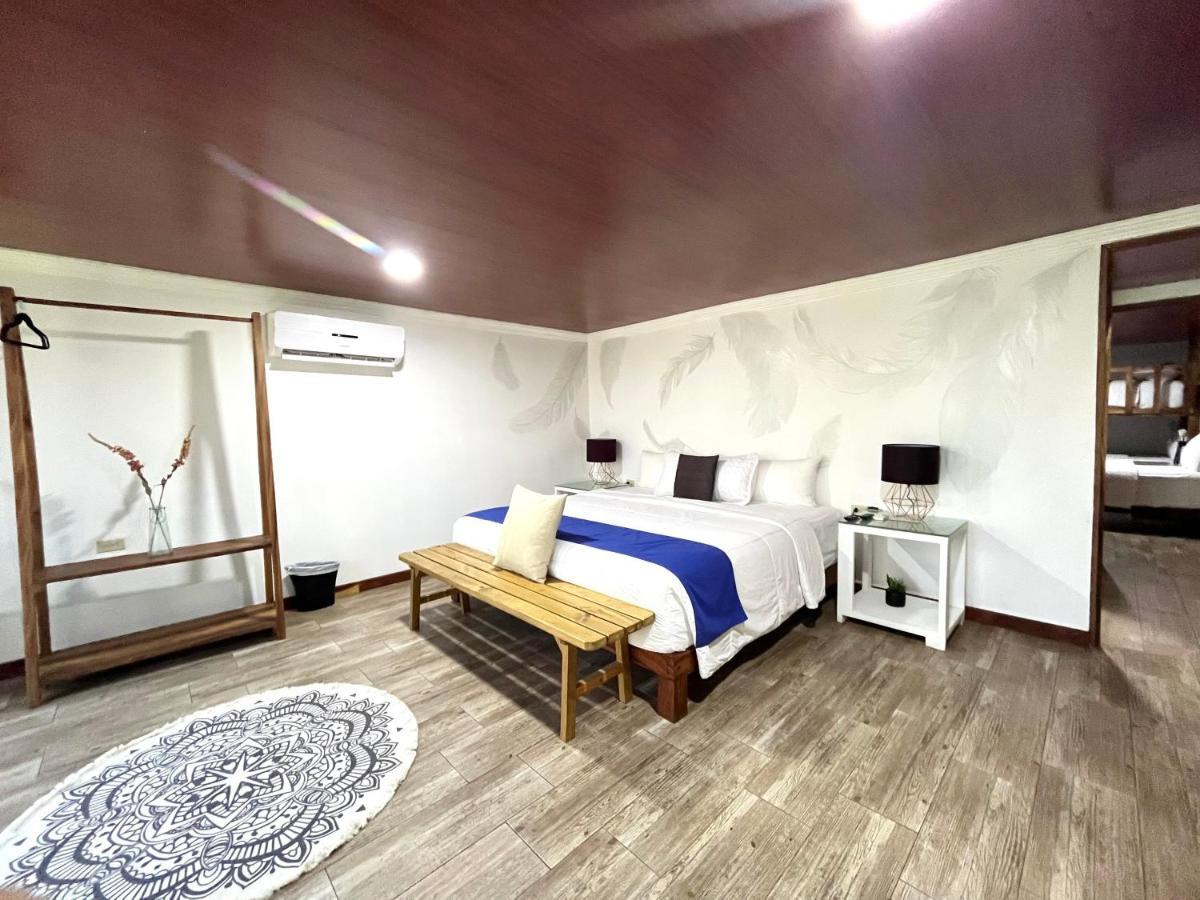 Hotel Tortuga Village San Luis La Herradura ภายนอก รูปภาพ